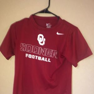 A Oklahoma Sooners football shirt!!
